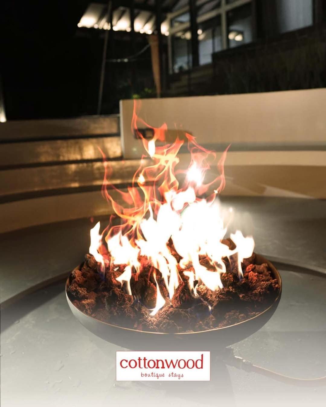 Cottonwood Yaputa Heated-Onsen Netflix Api-Unggun Karaoke Ps4 Villa Sampal ภายนอก รูปภาพ